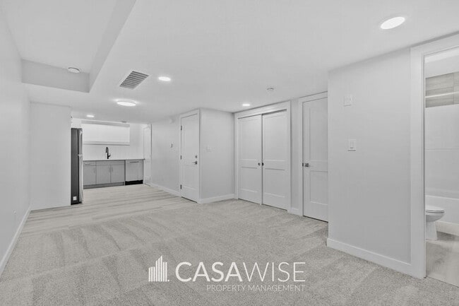 Photo - 10250-102157 157 St NW