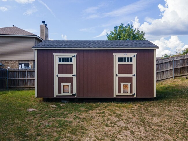 Photo - Texas sized home near the golf course