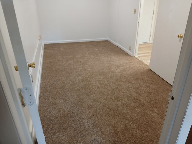 12019-12021 E Main St Unit 12021 #B
