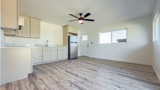 Photo - 914 Kuhua St