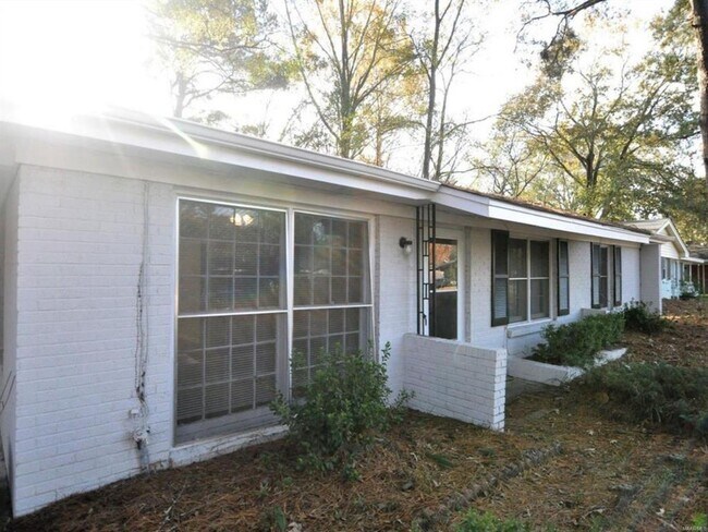 Photo - 2720 Green Oaks Dr Casa