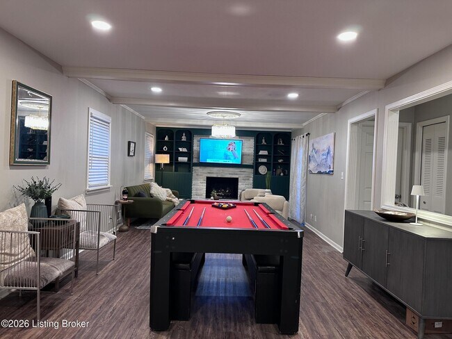 Photo - 305 Moser Rd