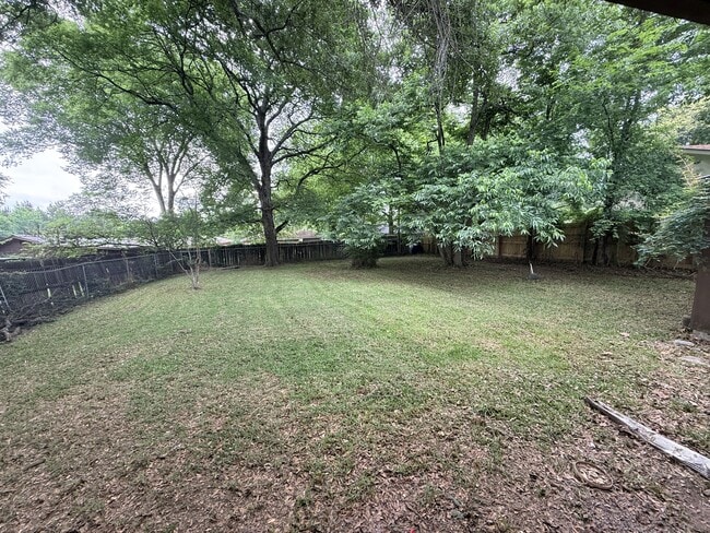 Photo - 105 S Oklahoma St