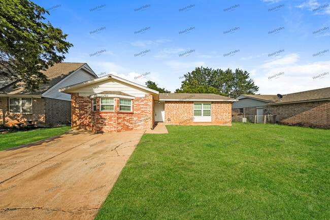 Building Photo - 912 Craig Dr