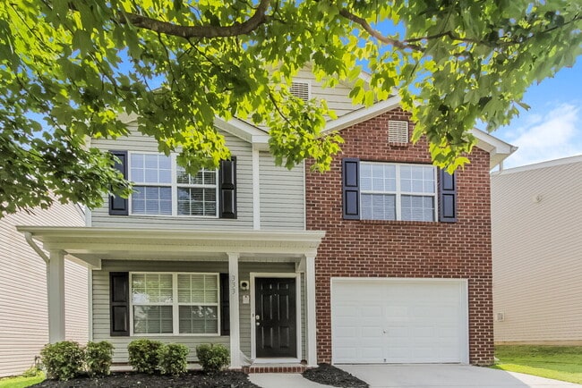 Photo - 333 Hunslet Cir