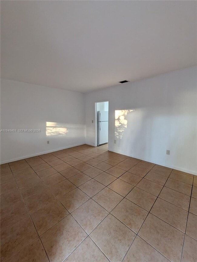 Photo - 431 NE 64th St Unit 2