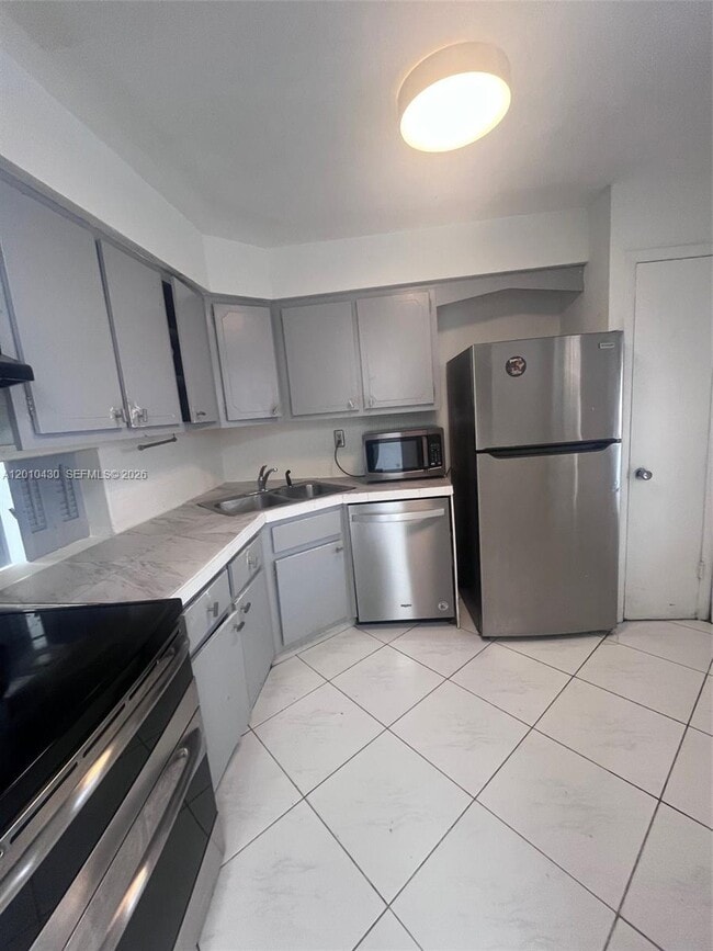 Photo - 1540 NE 191st St Unit 321