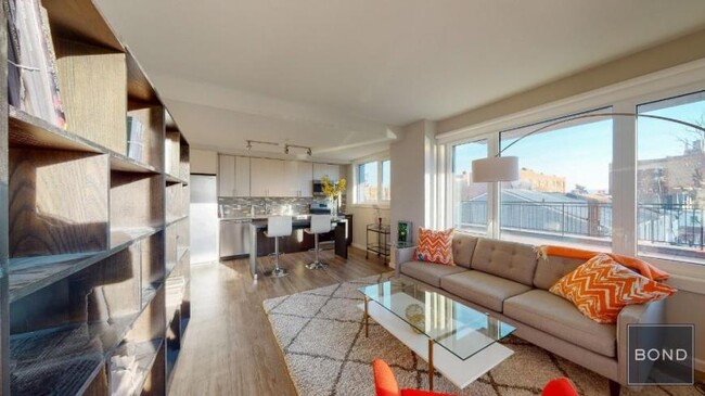 2 bedroom in JAMAICA HILLS NY 11432 - 2 bedroom in JAMAICA HILLS NY 11432 Rental