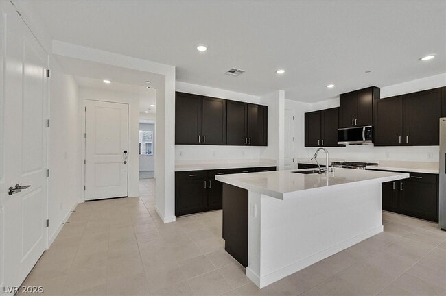 Photo - 8401 Tanton Rdg St