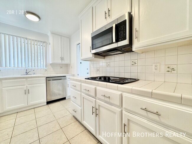 Photo - 1420 Rexford Dr Unit 11