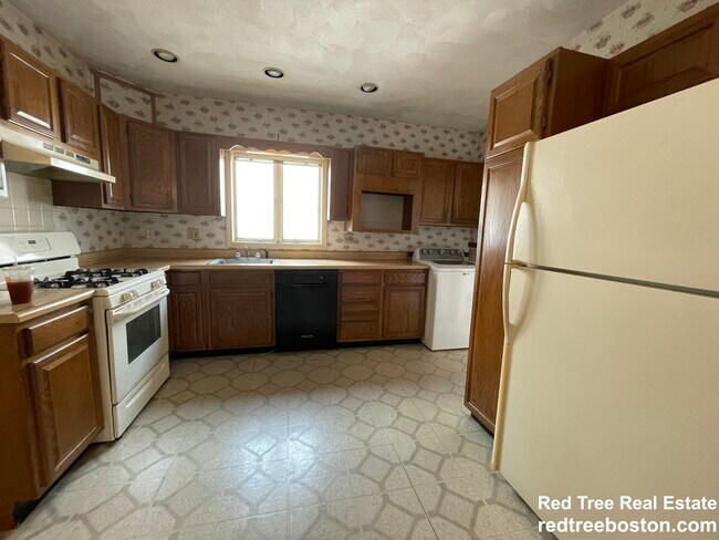 Photo - 62 Union St Unit 2