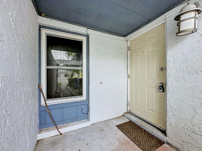 Photo - 2857 Wonderwood Ln