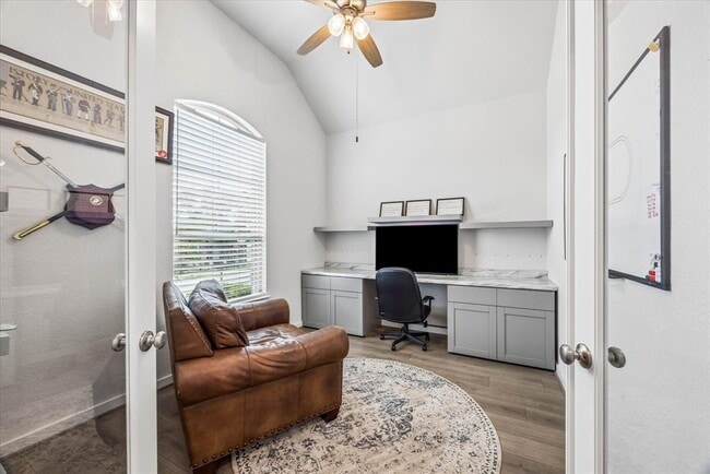 Photo - 320 Teakmill Trail