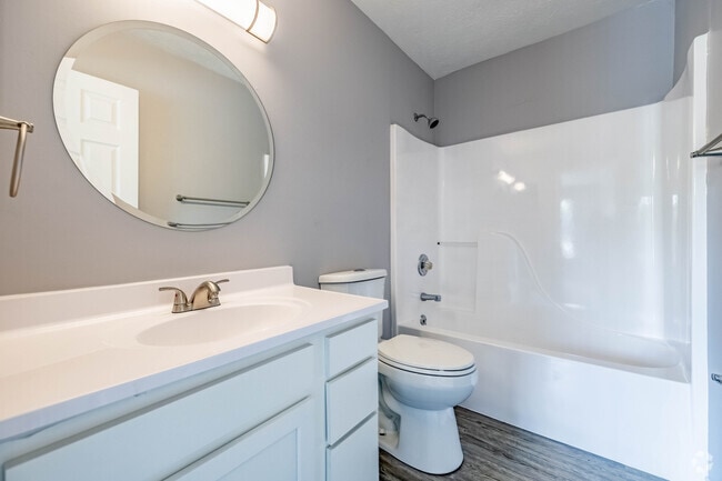 3BR, 2BA - 1,250SF - Primary Bathroom - Eagle Ridge Apartments