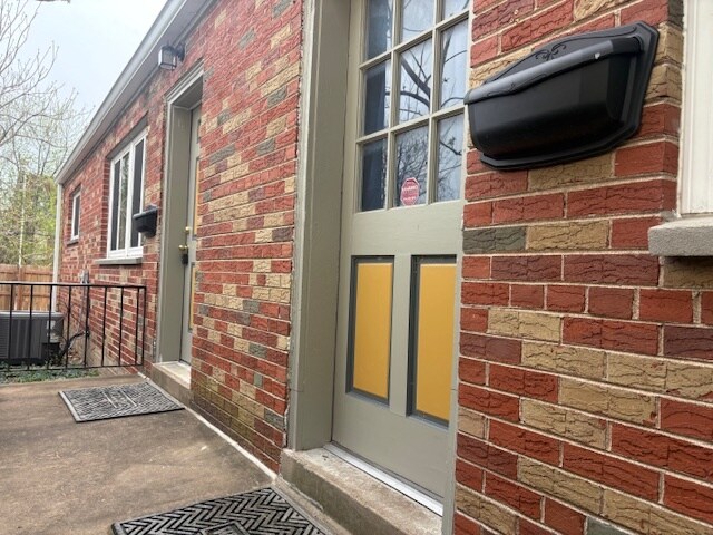 Photo - 3434 Nebraska Ave Unidad Rear