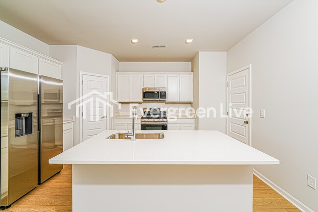 Photo - 212 Exeter St