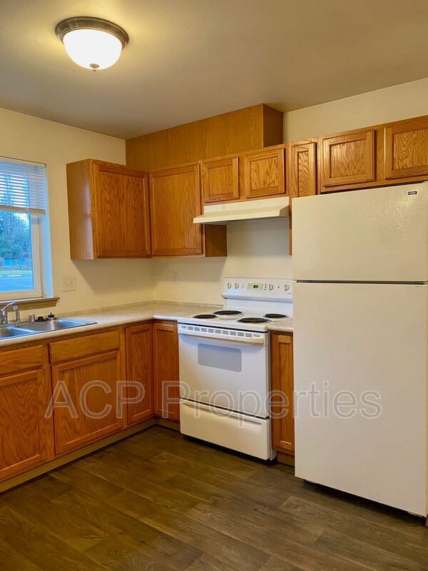 Photo - 2759 McLeod Rd Unidad 202