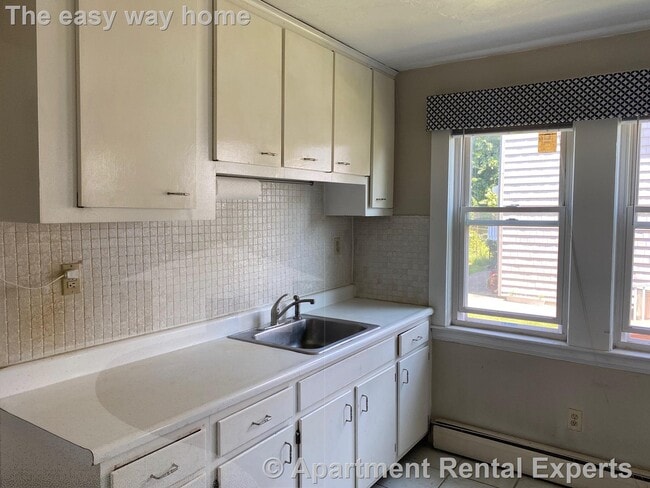 79 Clarendon Ave Unit 1