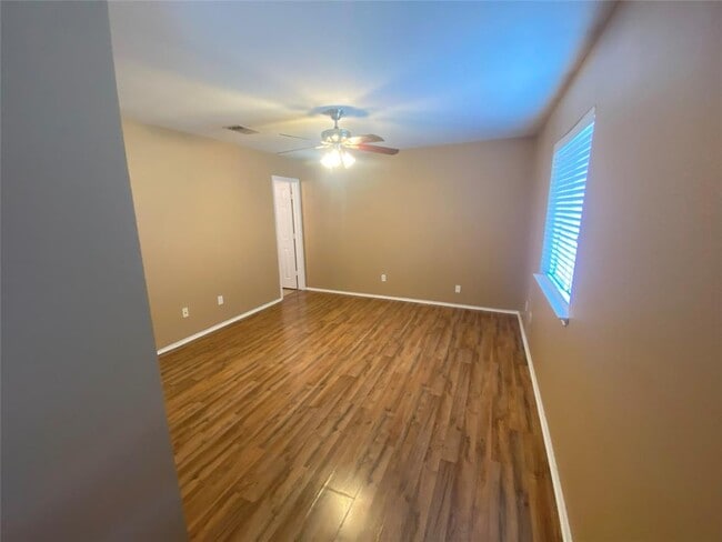 Photo - 347 Old W Trail