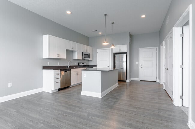 Photo - Centerfield Flats