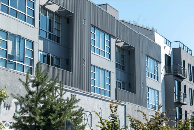 Building Photo - Alberta 14 Rental
