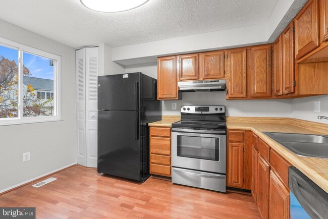 Photo - 9998 Tuscarora Rd