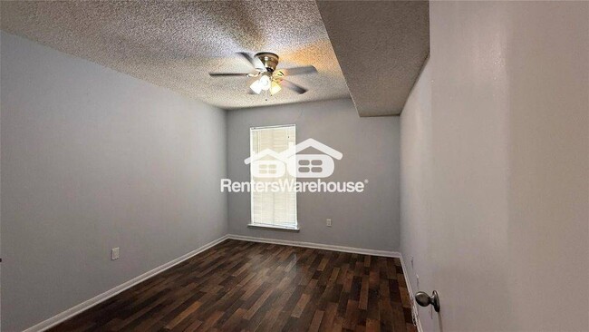 Photo - 250 El Dorado Blvd