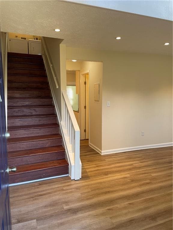 Photo - 4267 Grogan St
