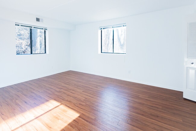 Photo - Bridgewater Apartments