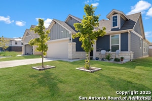 Photo - 12010 Boots On