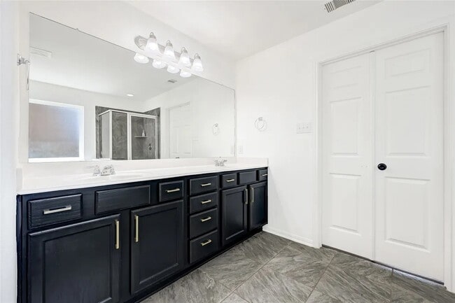 Photo - 3214 Tall Sycamore Trail