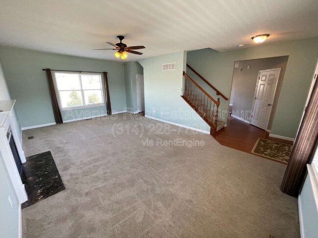Photo - 5533 Emerald Pl Dr
