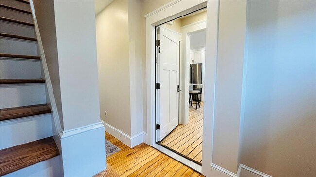 35 Memorial Blvd Unit 1