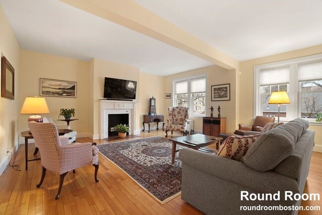 Building Photo - 60 Browne St Unit 3 Rental