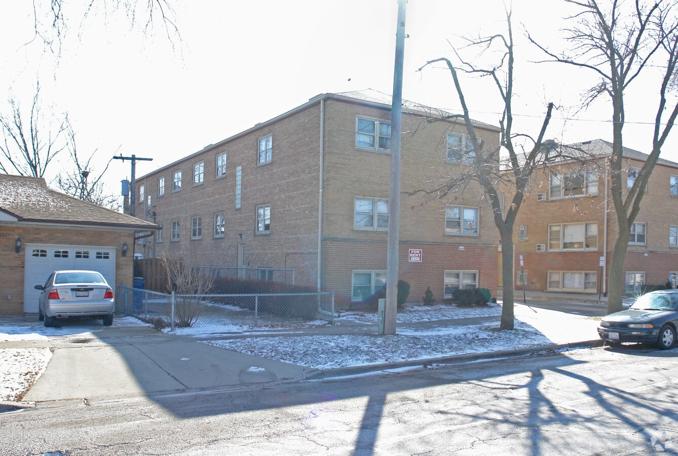 Photo - 10207-10209 Chestnut Ave