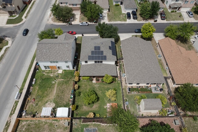 Photo - 10958 Geneva Moon