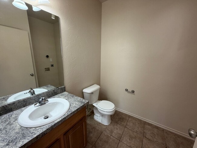 Photo - 212 Chalmette Dr Unit 212-1