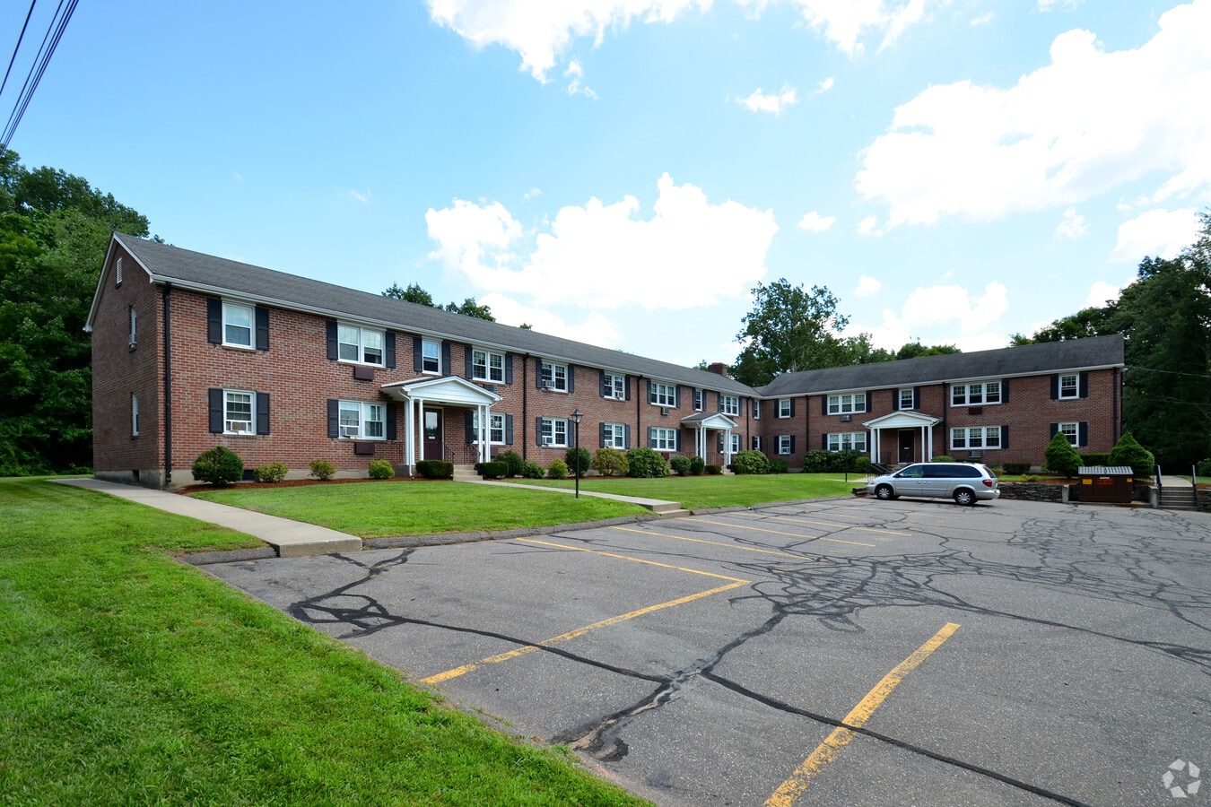 Photo - Ridgeview Apartments