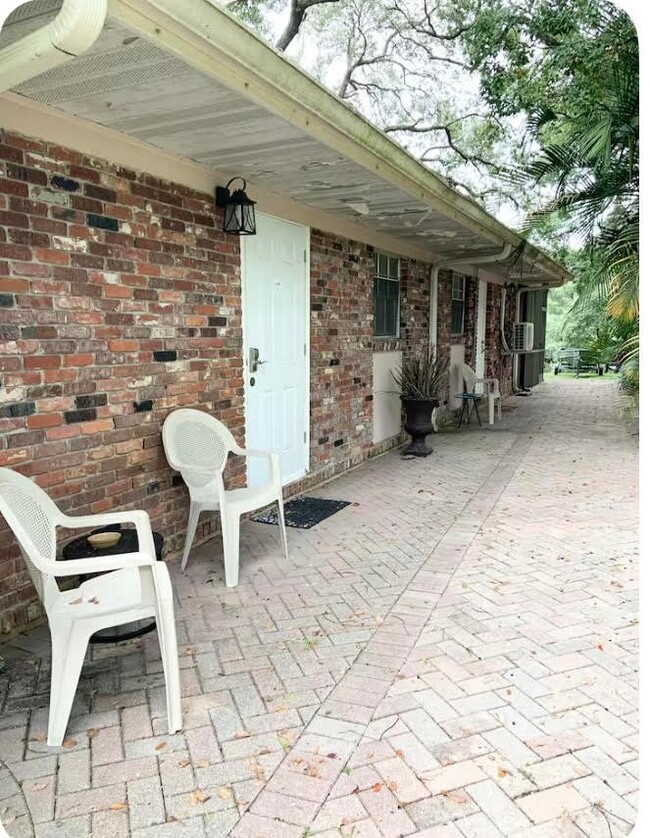 Photo - 12137 Riverhills Dr