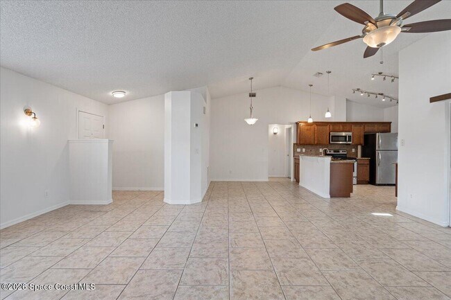 Photo - 816 Hunters Creek Dr