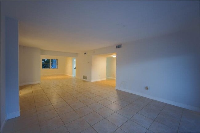 Photo - 1075 92nd St Unit 201