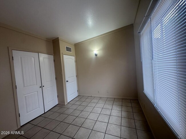 Photo - 1800 E Fry Blvd Unit 17