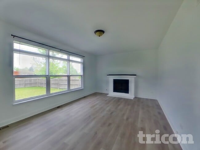 Photo - 7217 Sutherland Ct