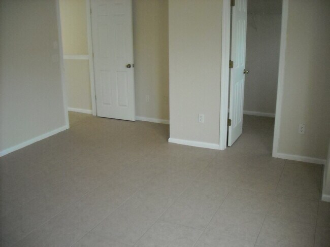 6410 Shortleaf Pl