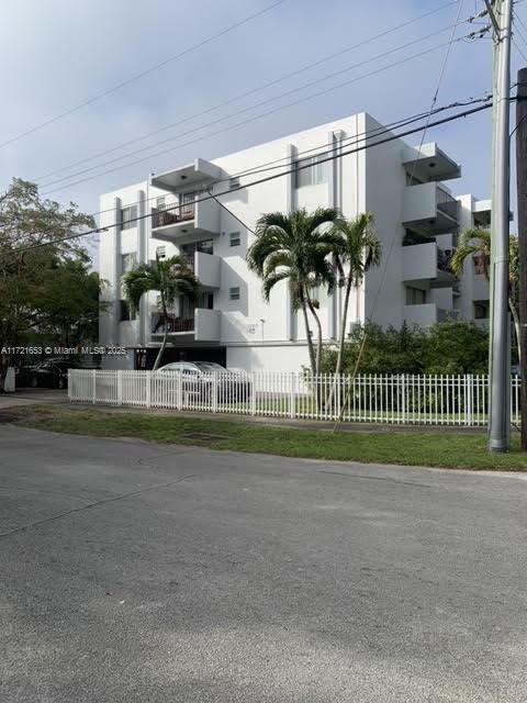 Photo - 1090 NE 129th St Condominio Unidad 202