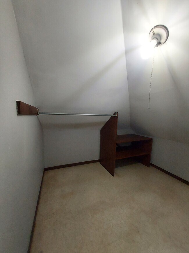 Photo - 1252 W Main St Unit 4