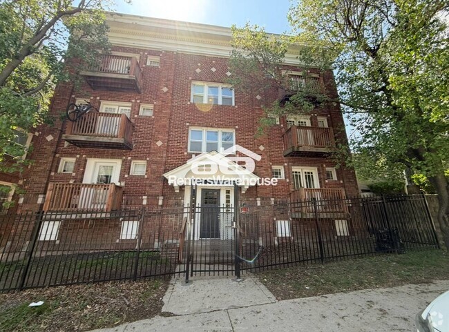 Building Photo - 3113 Thompson Ave Rental