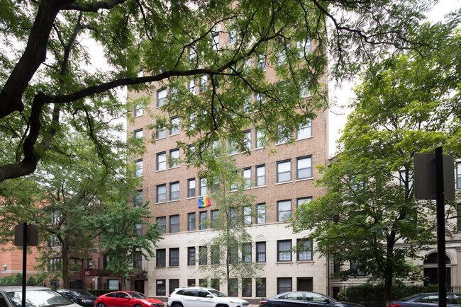 Photo - 817 W Lakeside Pl Condo Unit 016