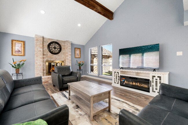 Photo - 12805 Westpark Dr