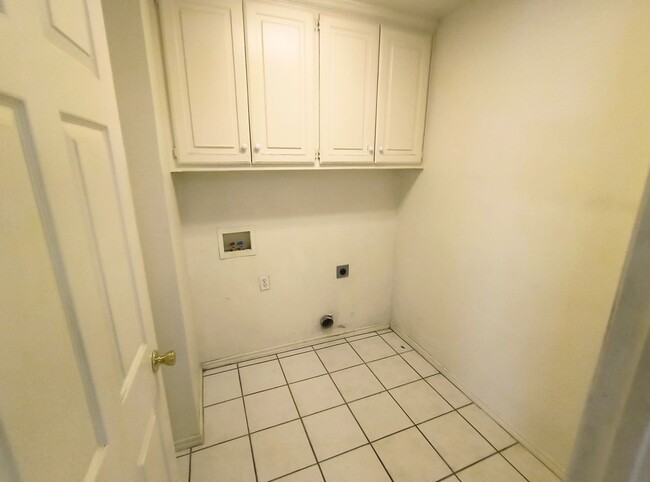 Photo - Beautiful 3-Bedroom, 2-Bath Home with Atta...